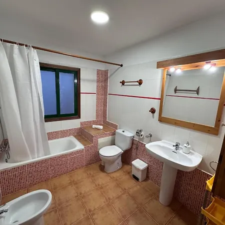 Apartment Vivienda En El Centro De La Isla 2hab Con Terraza Valverde (El Hierro)